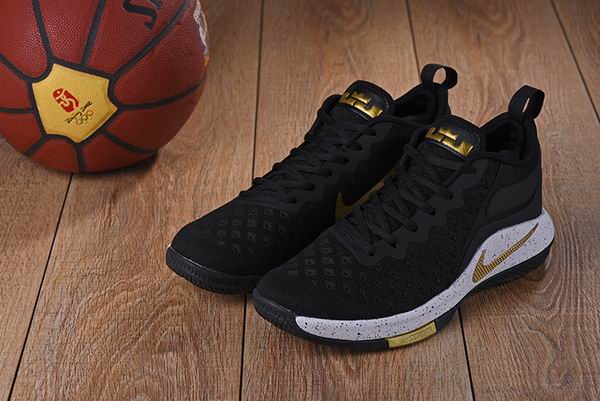 nike james shoes-011