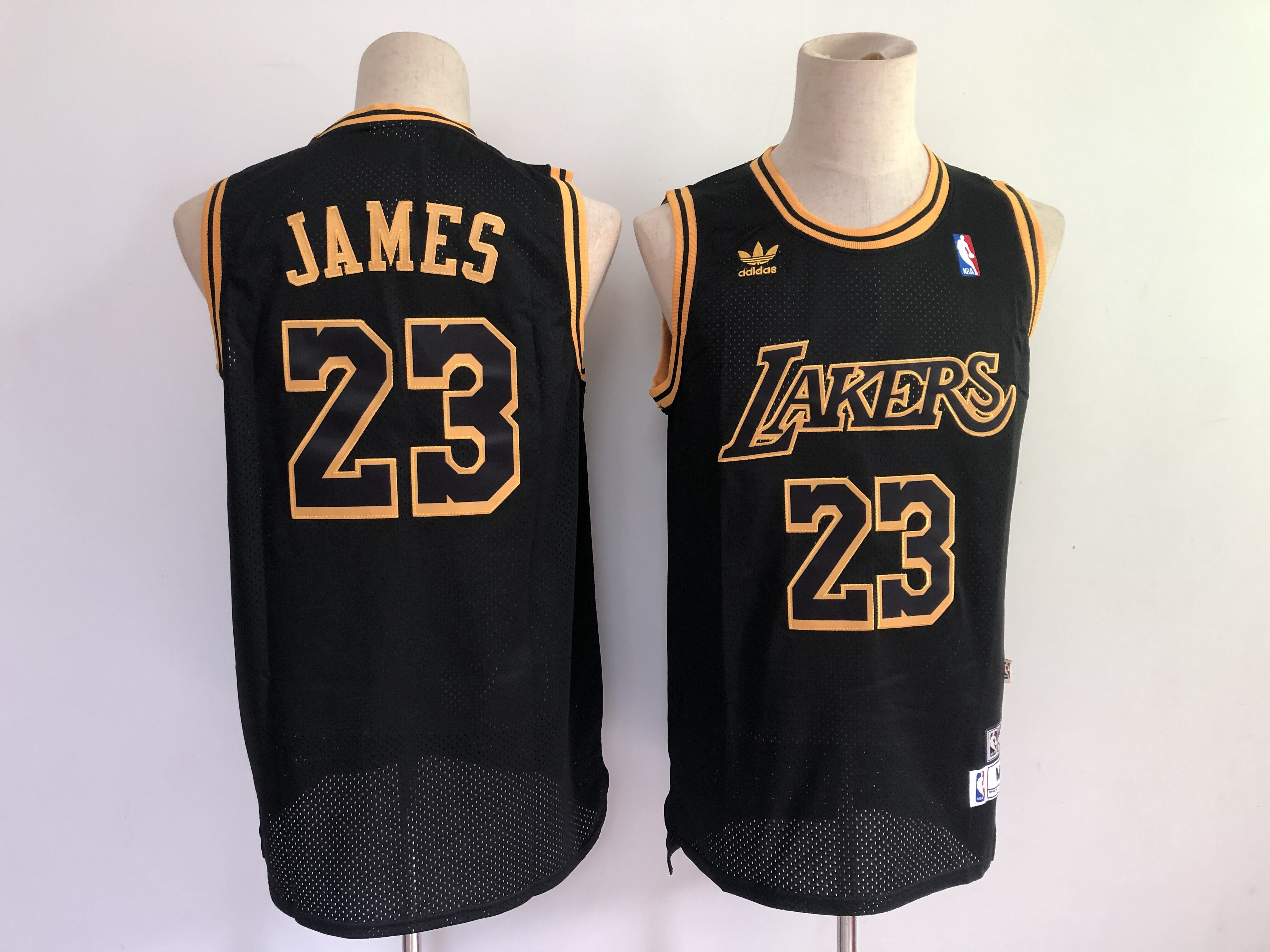 Men's Los Angeles Lakers #23 LeBron James Black Stitched Jersey Men's Los Angeles Lakers #23 LeBron James Black Stitched Jersey