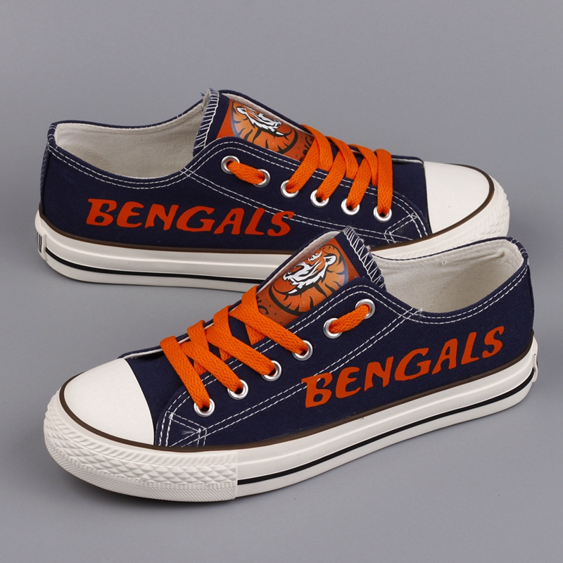 Women's Cincinnati Bengals Repeat Print Low Top Sneakers 002