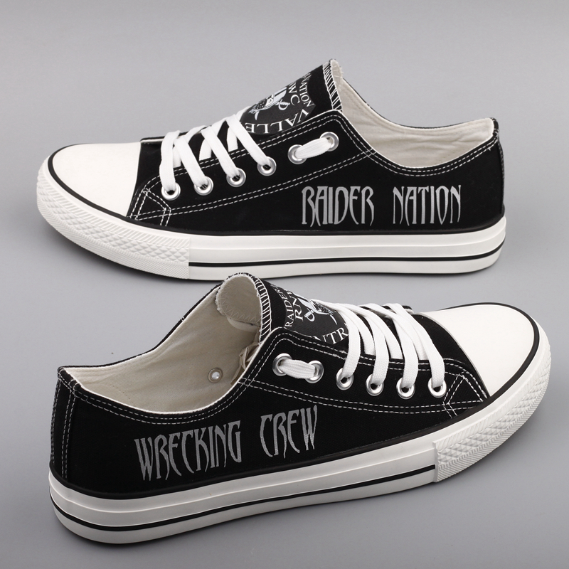 Women's Oakland Raiders Repeat Print Low Top Sneakers 004