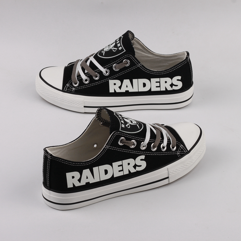 Women's Oakland Raiders Repeat Print Low Top Sneakers 006