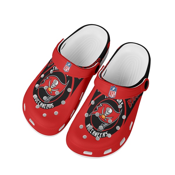 Men's Tampa Bay Buccaneers Bayaband Clog Shoes 001 Men's Tampa Bay Buccaneers Bayaband Clog Shoes 001
