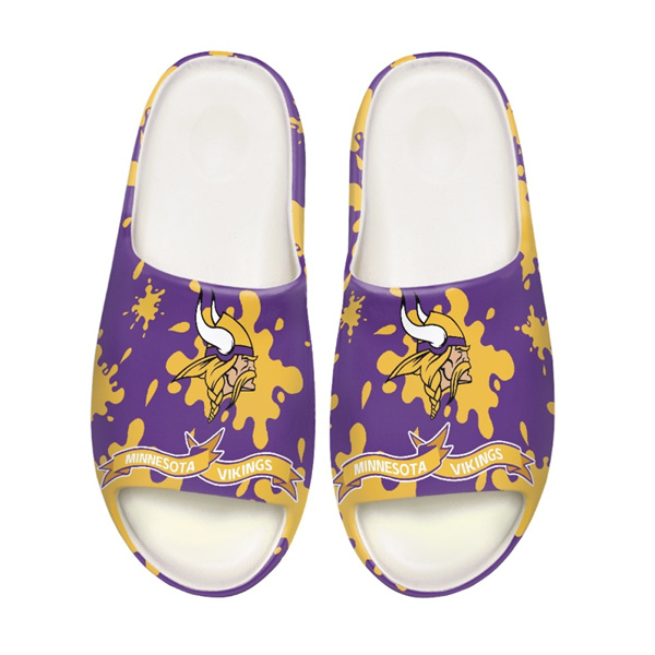 Women's Minnesota Vikings Yeezy Slippers/Shoes 002