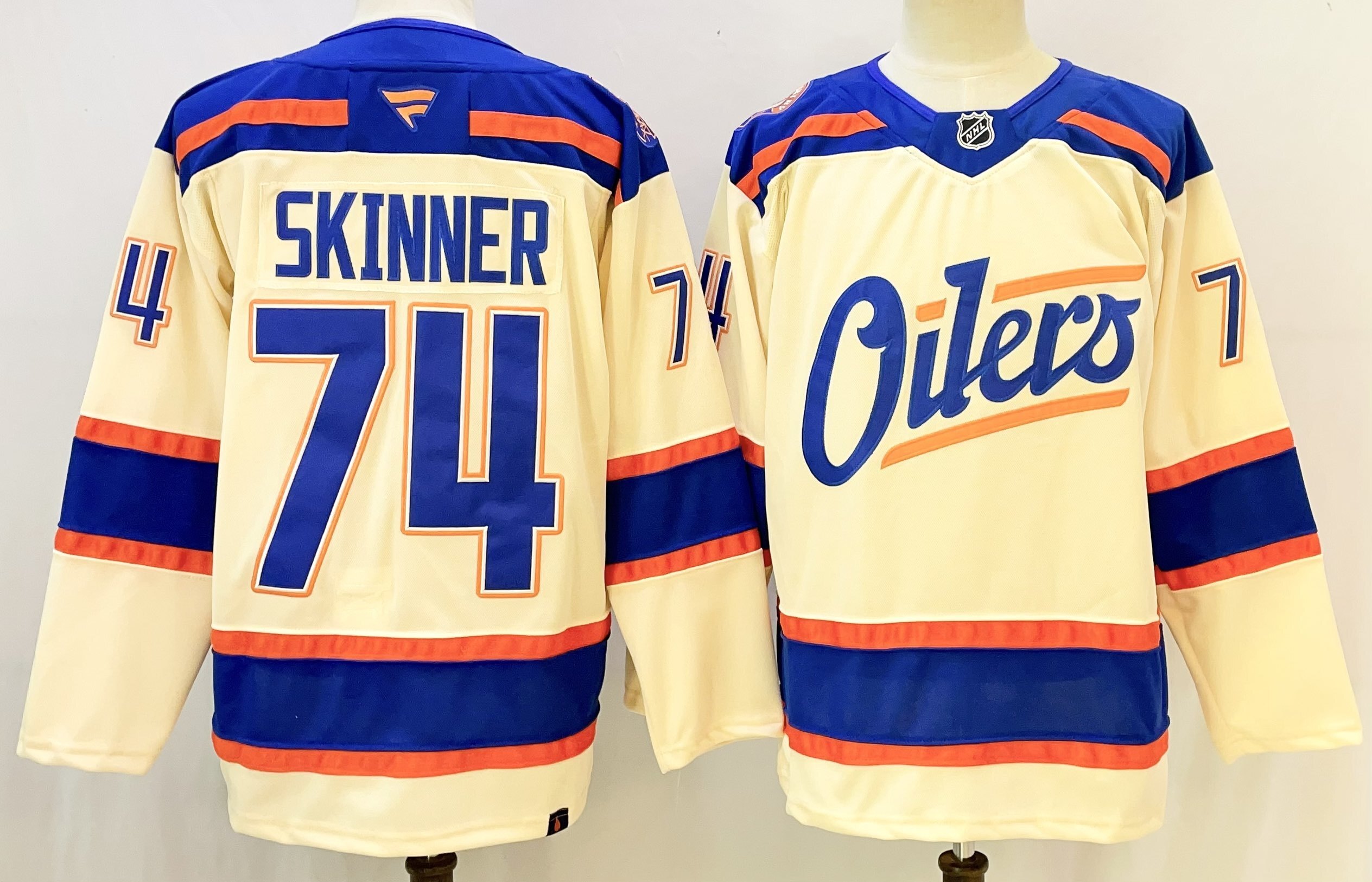 Men's Edmonton Oilers #74 Stuart Skinner Light Beige 2025 Alternate Stitched Hockey Jersey Men's Edmonton Oilers #74 Stuart Skinner Light Beige 2025 Alternate Stitched Hockey Jersey