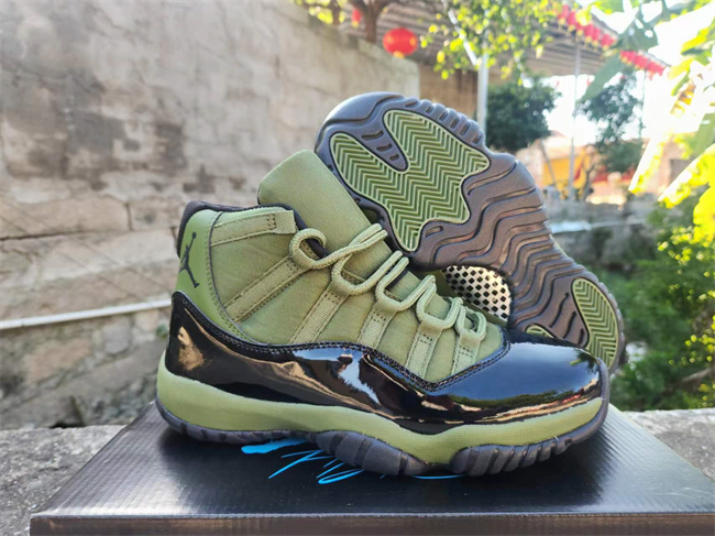 Men's Running weapon Air Jordan 11 Green/Black Shoes 083 Men's Running weapon Air Jordan 11 Green/Black Shoes 083